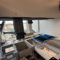 Tecan Fluent Liquid Handler image 2